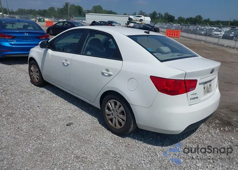 2010 Kia Forte Ex from USA, damaged, VIN KNAFU4A26A5810563